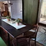 Pyrroen Pirtti, Koko Talo *