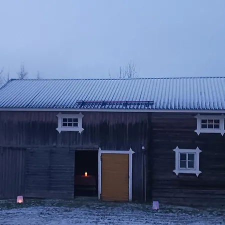 Pyrroen Pirtti, Koko Talo Oulainen